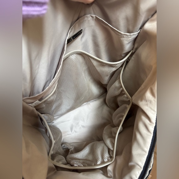 Lululemon Black Diaperbag - Picture 6 of 9